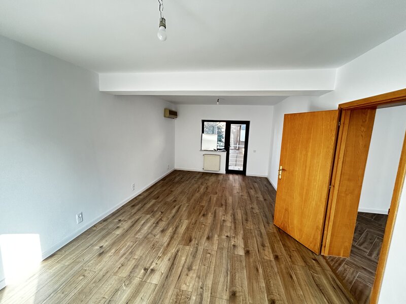 Ion Mihalache, Aviatorilor, Arcul de Triumf,